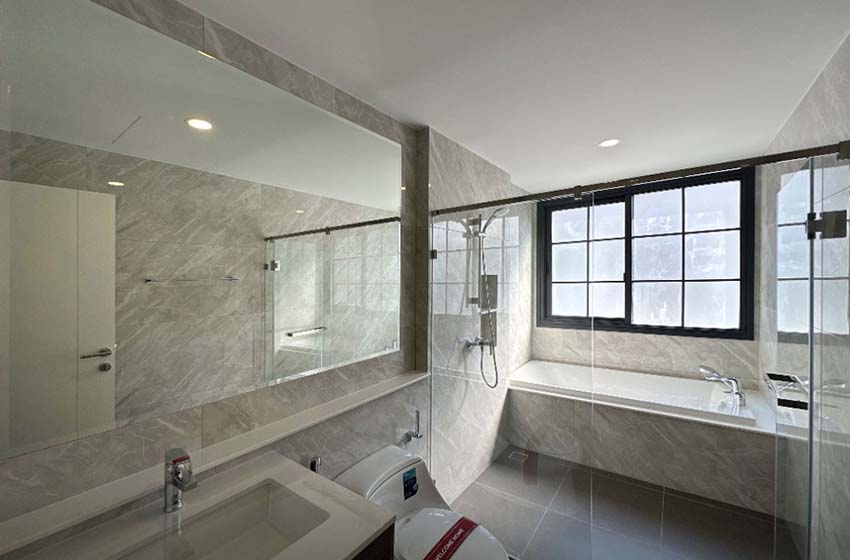 House with Shared Pool in Bangnatrad 